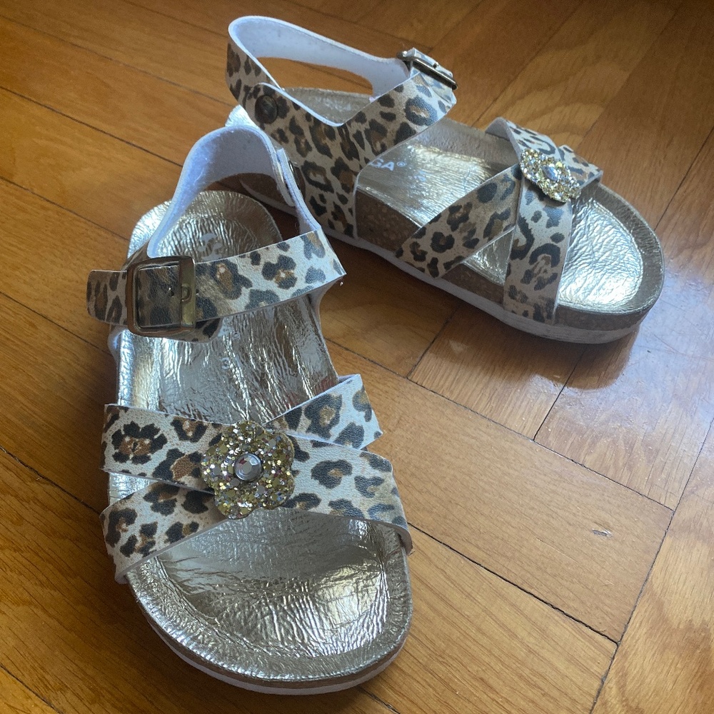 SUPERGA Girls’ cheetah print sandals with sparkly flower